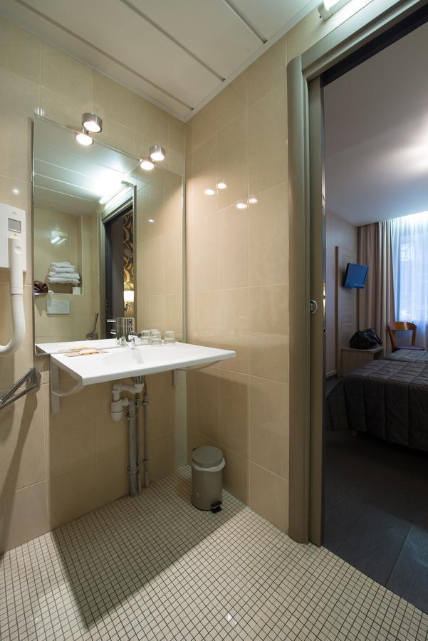 Hôtel Palma Paris Extérieur photo